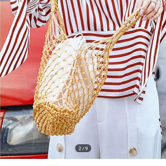 Elegant Gold Mesh Tote Bag - Picture 5 of 9